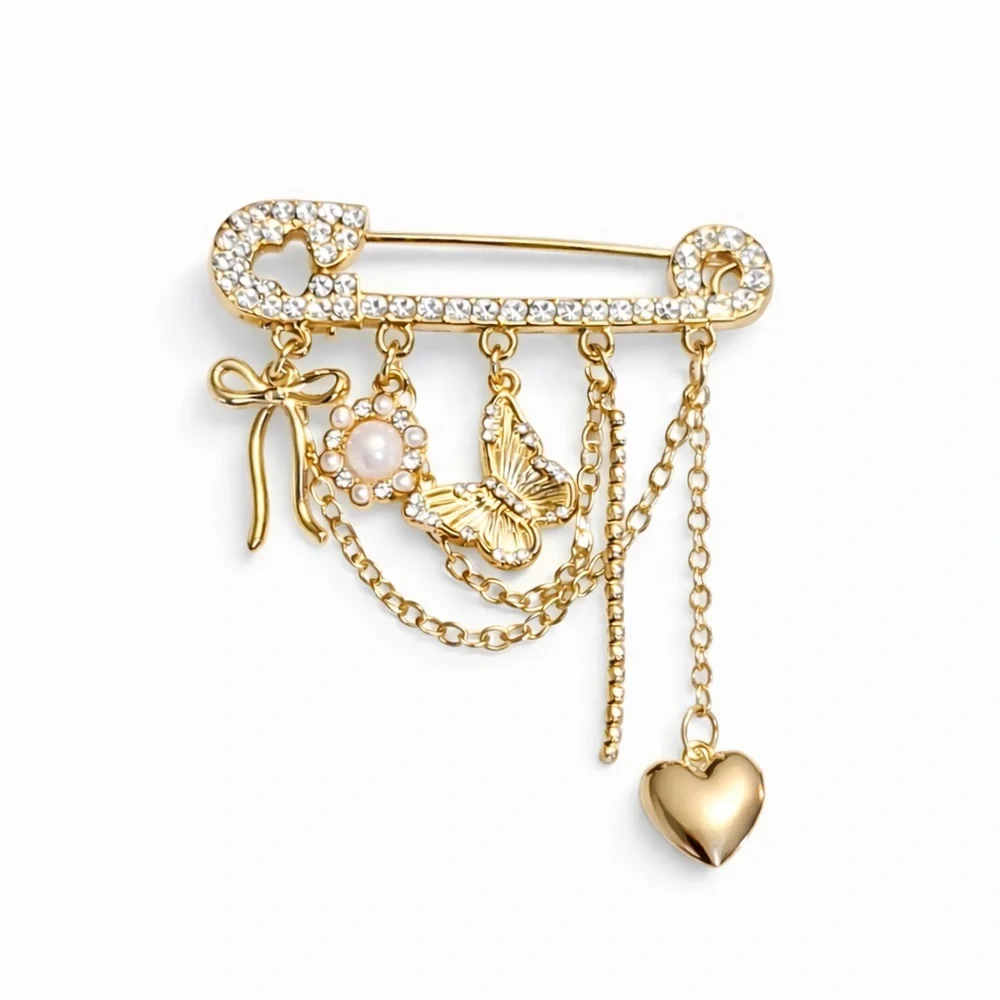 ⚜️ Gold Butterfly Charm Brooch
